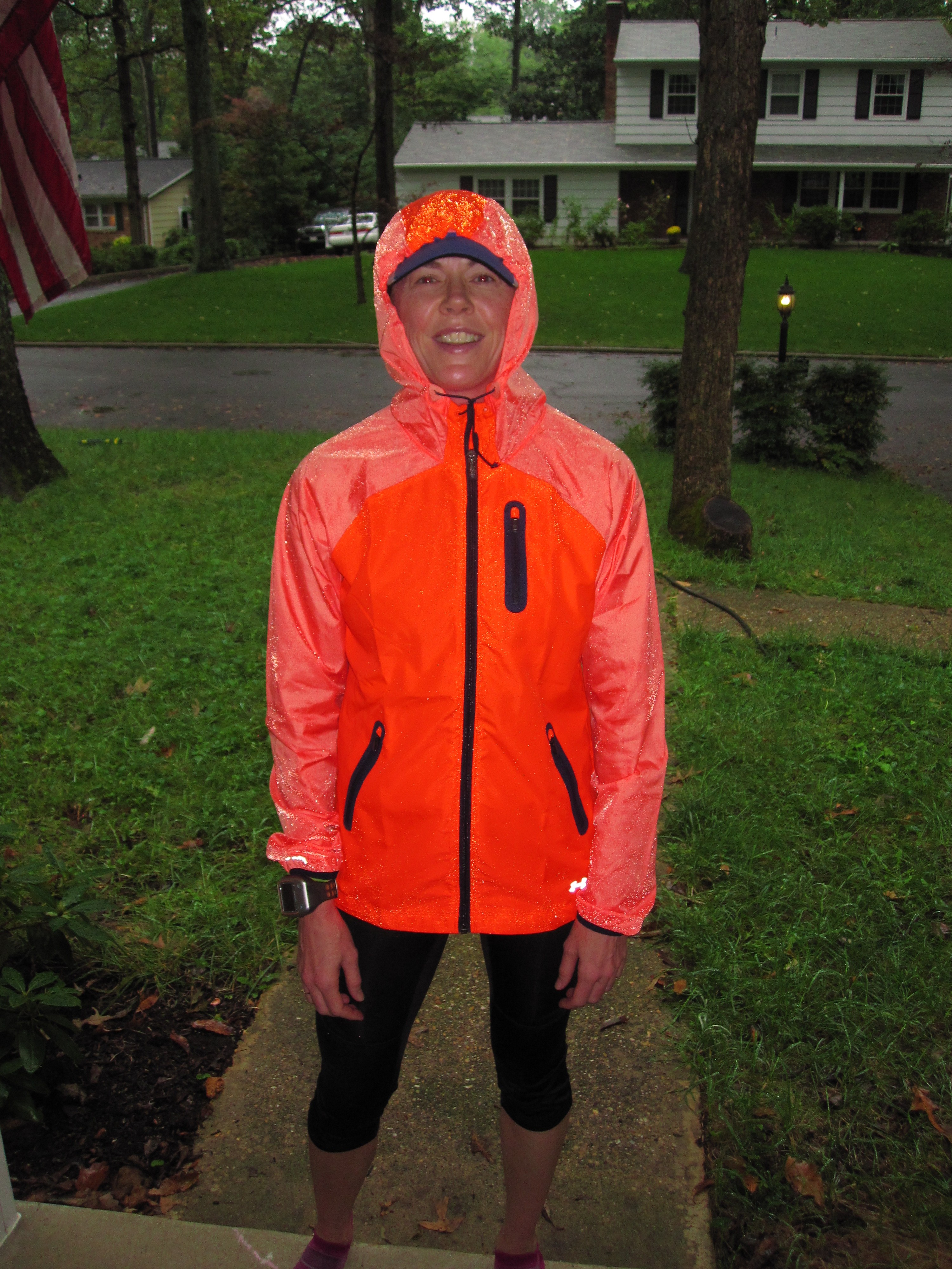 Running store spray jacket